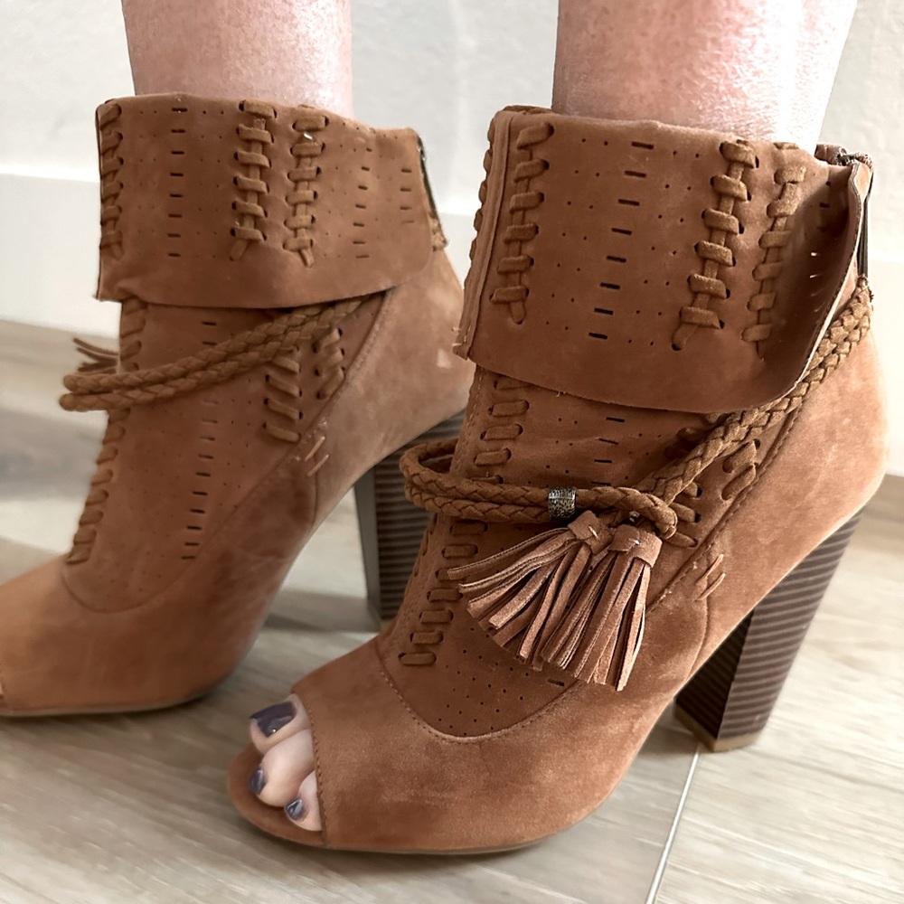 Bamboo Open Toe Booties - Picture 2 of 6